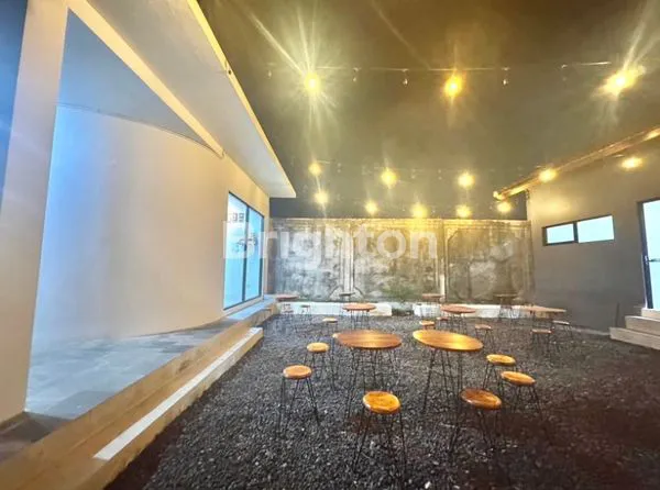 image RUKO STRATEGIS DI MERTA AGUNG KEROBOKAN EX COFFEE SHOP (2)