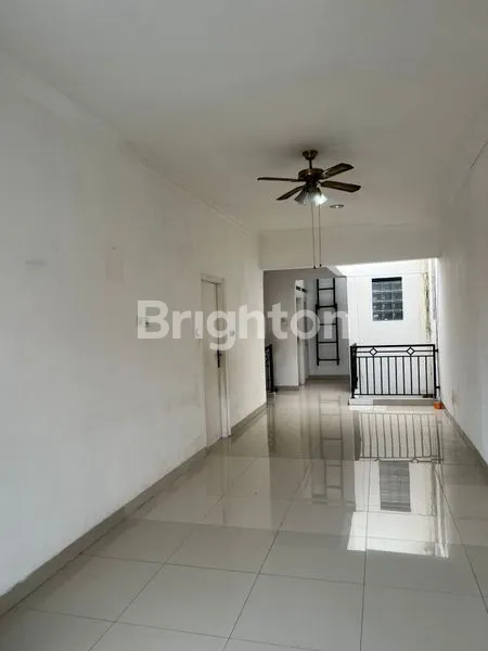 image RUMAH BAGUS SIAP HUNI UNTUK DISEWAKAN DI VILLA ILHAMI TANGERANG (3)