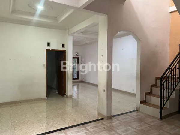 image RUMAH BAGUS SIAP HUNI UNTUK DISEWAKAN DI VILLA ILHAMI TANGERANG (6)
