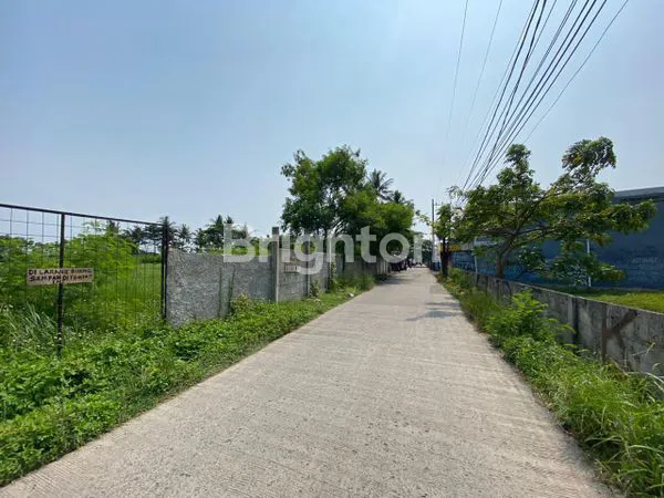 image LAHAN LUAS DI BELAKANG BANDARA SOETTA TELUK NAGA KABUPATEN TANGERANG  (4)