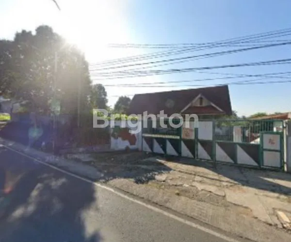 image DIJUAL RUMAH DENGAN TANAH LUAS (1)