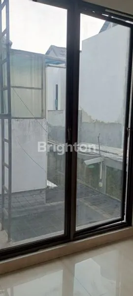 image DISEWAKAN RUMAH SIAP HUNI (3)