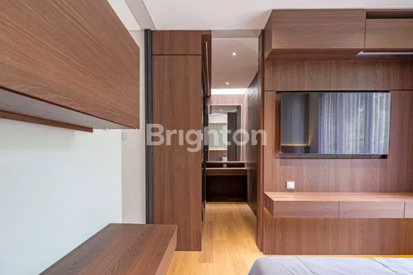 image RUMAH BARU DUA LANTAI MODERN TROPIS DI MIJEN SAMPING CITRALAND BSB CITY (8)