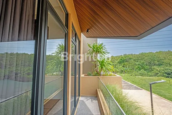 image RUMAH BARU DUA LANTAI MODERN TROPIS DI MIJEN SAMPING CITRALAND BSB CITY (5)