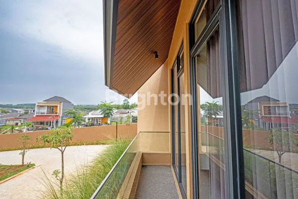 image RUMAH BARU DUA LANTAI MODERN TROPIS DI MIJEN SAMPING CITRALAND BSB CITY (7)