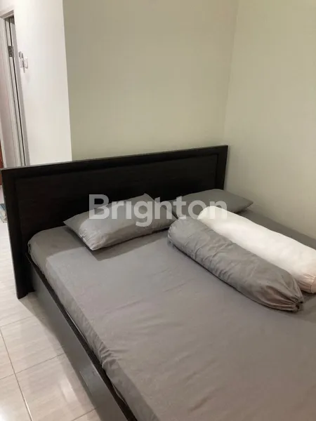 image APARTEMENT 1BR FURNISHED PUNCAK DHARMAHUSADA TOWER A DEKAT GALAXYMALL UNAIR C MERR KENJERAN PAKUWON CITY TAMBAKSARI (5)