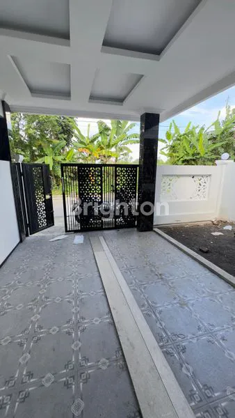 image RUMAH MODERN SIAP HUNI 3 KT KALASAN SHM (3)