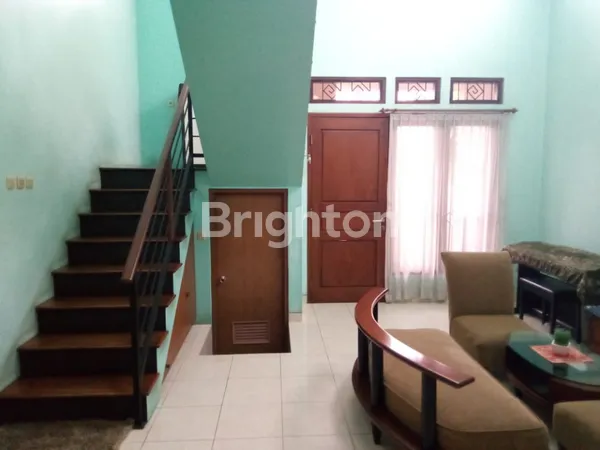 image RUMAH RAPI SIAP HUNI DI LEGENDA WISATA CIBUBUR  - LT: 246 M2 (3)