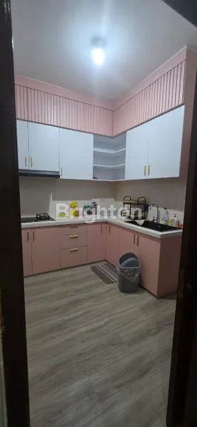 image RUMAH RAPIH 2 LANTAI SIAP HUNI DI PURI INDAH JAKARTA BARAT BEBAS BANJIR (2)