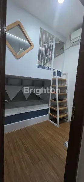 image RUMAH RAPIH 2 LANTAI SIAP HUNI DI PURI INDAH JAKARTA BARAT BEBAS BANJIR (3)