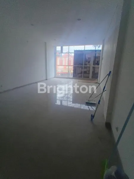 image RUKO 3 LANTAI DI GREEN VILLE, LUAS 229 M² (4)