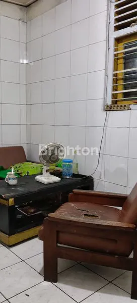 image RUMAH HITUNG TANAH 371M², LOKASI PREMIUM KEMANGGISAN (5)