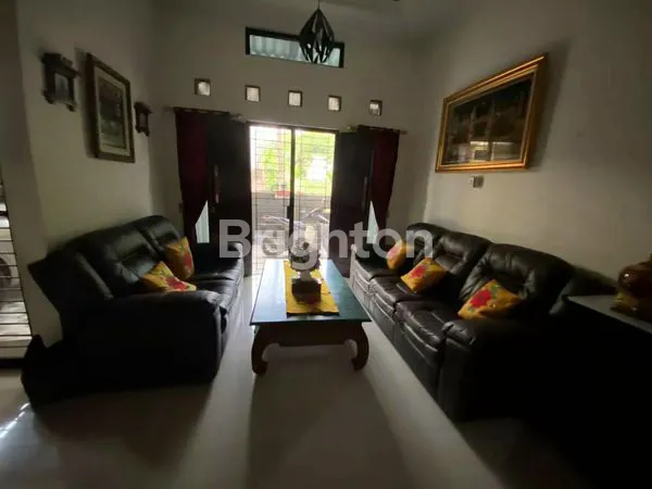 image RUMAH 3 LT DENGAN ROOFTOP TERACE DI KALISARI JAKARTA TIMUR  (2)