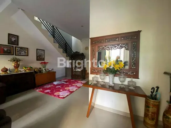 image RUMAH 3 LT DENGAN ROOFTOP TERACE DI KALISARI JAKARTA TIMUR  (3)