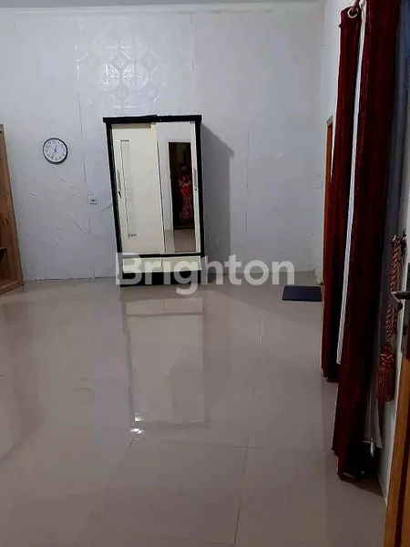image RUMAH 3 LT DENGAN ROOFTOP TERACE DI KALISARI JAKARTA TIMUR  (4)