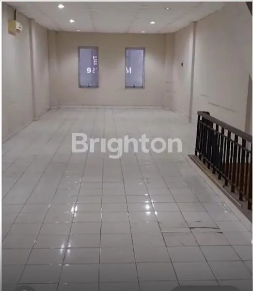 image RUKO 3 LANTAI PREMIUM – GADING SERPONG | DEKAT SMS & TOL! (2)