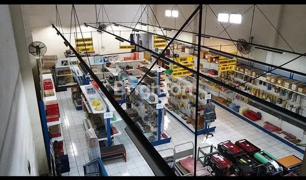 image RUKO 3 LANTAI DI LOKASI STRATEGIS GATSU TIMUR  (2)