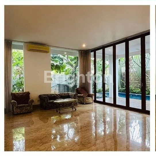 image BRIGHT TROPICAL HOUSE GAHARU CIPETE, 5+2 KT, SPACIOUS, NEAR FRENCH SCHOOL & MRT (1)