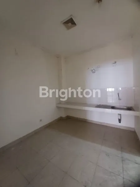 image RUKO ALICANTE GADING SERPONG 3 TINGKAT AREA BOULEVARD FULL RENOVATION SHM SIAP HUNI TANGERANG (7)