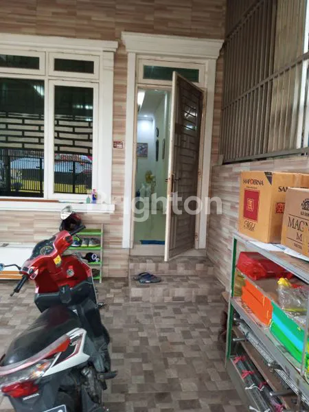 image RUMAH TOWN HOUSE DI JUAL CEPAT (2)