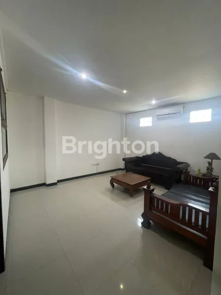 image RUMAH DISEWAKAN DI SANUR (3)