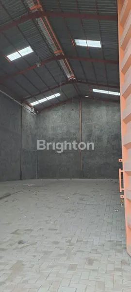 image  GUDANG AREA MERR STRATEGIS DEKAT GALAXY MALL PAKUWON CITY MALL KERTAJAYA DHARMAHUSADA INDAH RAYA KENJERAN (2)