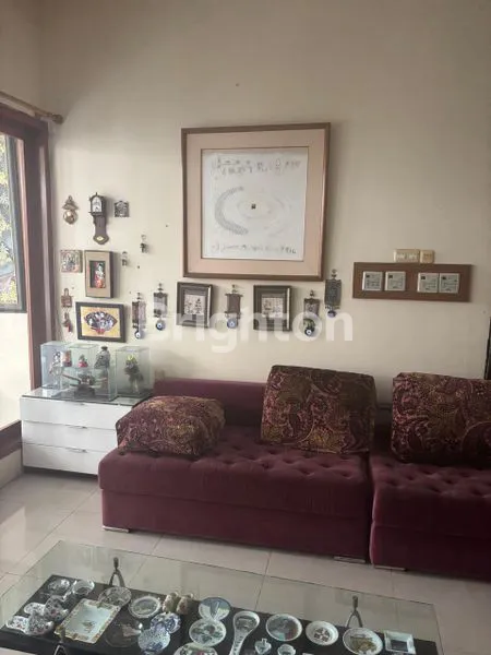 image DI JUAL RUMAH MEWAH 2LANTAI, UKURAN LUAS  DAN  ASRI SERTA DIKAWASAN STRATEGIS DAN BISNIS DI JATIWARINGIN BEKASI KOTA (4)