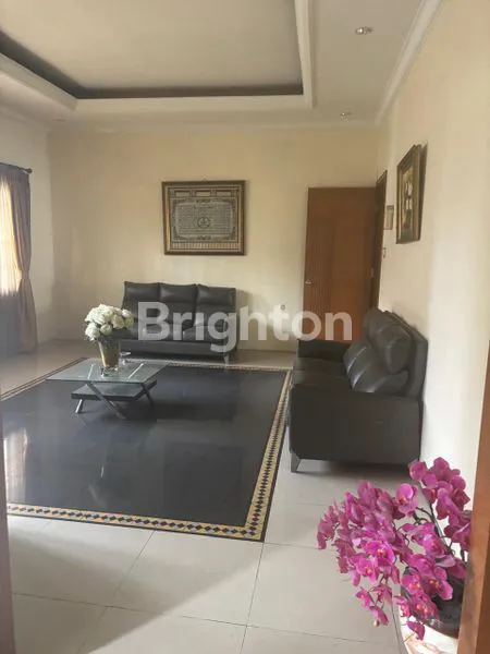 image DI JUAL RUMAH MEWAH 2LANTAI, UKURAN LUAS  DAN  ASRI SERTA DIKAWASAN STRATEGIS DAN BISNIS DI JATIWARINGIN BEKASI KOTA (8)