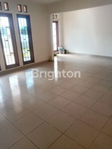 image DI SEWAKAN RUMAH BESAR KEMANGGISAN (7)