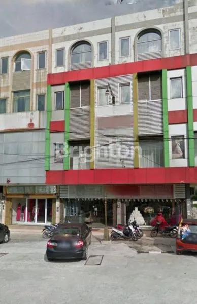 image RUKO GANDENG 3 PINTU DI JL. A. YANI, DEKAT MAL & PASAR WISATA PEKANBARU (1)