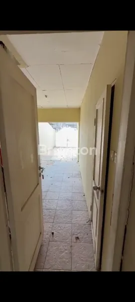 image RUMAH BAGUS SIAP HUNI UNTUK DISEWAKAN DI GRIYA LOKA BSD (8)