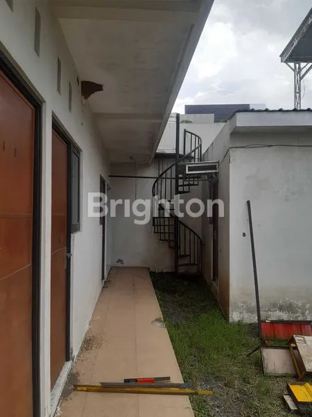 image DIJUAL KOST2 SAN MURAH AREA KAMPUS, BONUS BANGUNAN CAFE , 0 JALAN ASPAL (3)