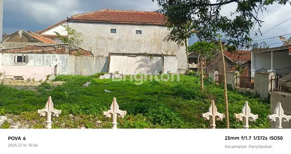 TANAH SIAP BANGUN  HOOK 304M² DI PANYILEUKAN