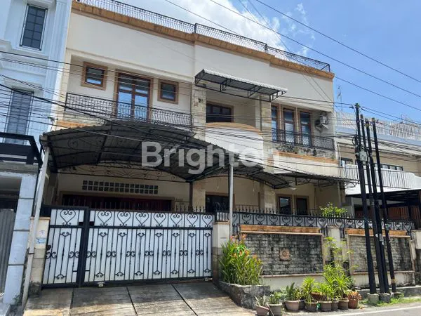image VILLA 3,5 LANTAI SIAP HUNI DI JL. GANDHI (1)
