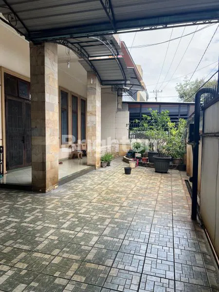 image VILLA 3,5 LANTAI SIAP HUNI DI JL. GANDHI (2)