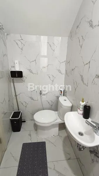 image RUMAH CANTIK DI NUSA LOKA, TANGERANG SELATAN (5)