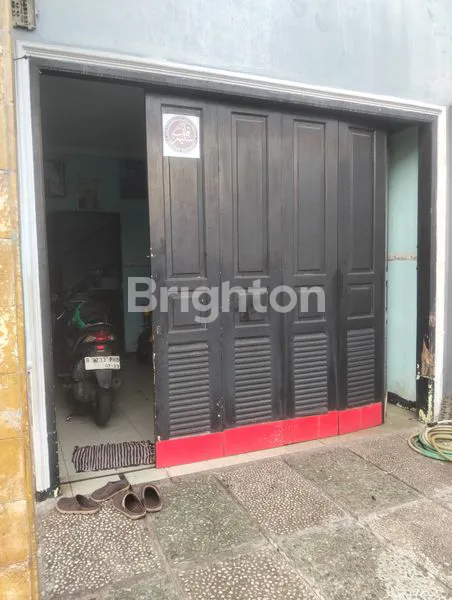 image RUMAH BAGUS 2 LANTAI SIAP HUNI RAWA BELONG (3)