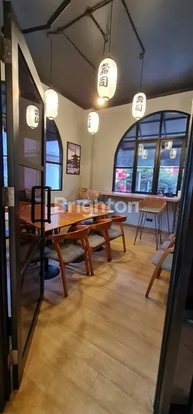 image DISEWAKAN RUKO PREMIUM CIPUTRA CIBUBUR HADAP JALAN RAYA | LOKASI TERDEPAN KAWASAN NIAGA (3)