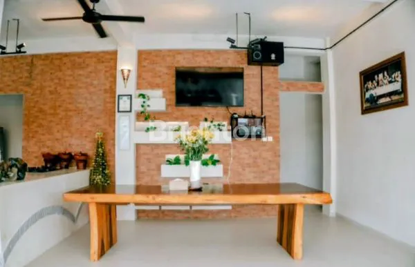 image BRAWA HOMESTAY 4 BEDROOM FOR SALE (5)