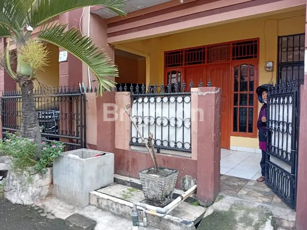 image RUMAH CANTIK MODERN MINIMALIS 2 LT PERUMAHAN HARAPAN BARU BEKASI BARAT BEKASI STRATEGIS (2)