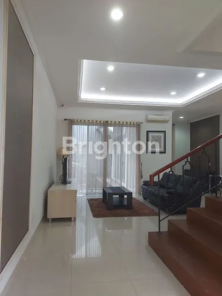 image RUMAH 2 LANTAI SIAP HUNI, GREENWICH PARK BSD - CLUSTER WHITSAND  (2)