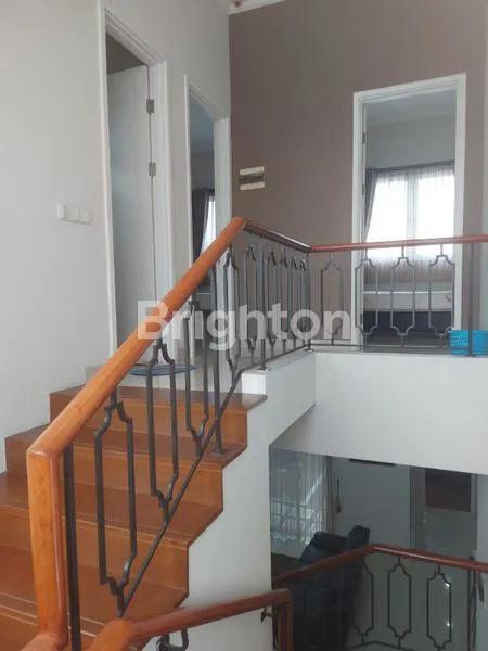 image RUMAH 2 LANTAI SIAP HUNI, GREENWICH PARK BSD - CLUSTER WHITSAND  (5)