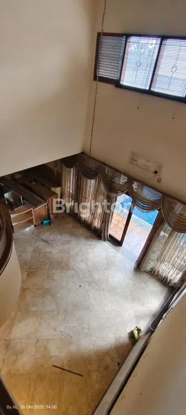 image RUMAH BESAR GRAHA TAMAN BINTARO SEKTOR 9 TANGERANG SELATAN (5)