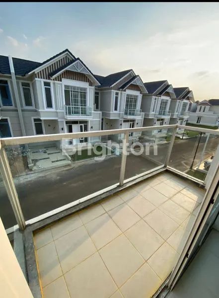 image RUMAH PREMIUM 2 LANTAI DI LAVON SWAN CITY (2)