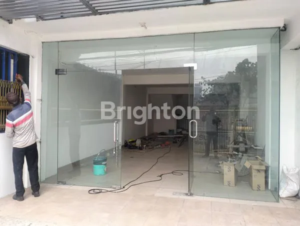 image RUKO MEWAH PREMIUM BAGUS 4 LANTAI SIAP HUNI STRATEGIS PINGGIR JALAN RAYA RAMAI BEBAS BANJIR DI CIDENG JAKARTA PUSAT (1)