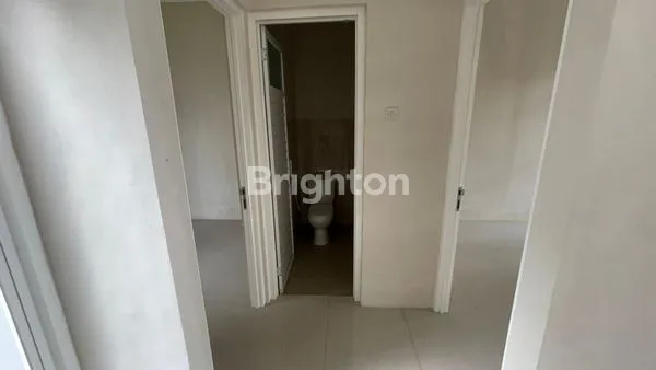 image RUMAH DI MOUNTAIN BOULEVARD WAGIR (3)