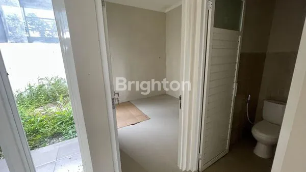 image RUMAH DI MOUNTAIN BOULEVARD WAGIR (4)