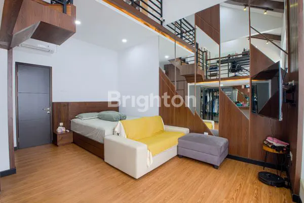 image RUMAH 3 LANTAI U HOUSE BINTARO TANGERANG SELATAN  (3)