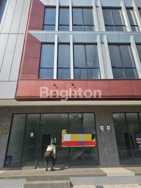 DISEWAKAN RUKO FRONT ROW 3 LANTAI KOTA WISATA CIBUBUR DEPAN RS EKA HOSPITAL