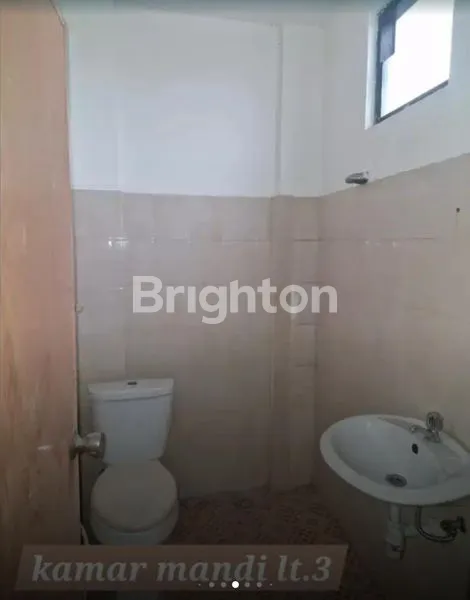 image DIJUAL CEPAT RUKO 4 LANTAI JAKARTA BARAT (7)